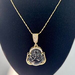 Elegant Gold and Black Pendant Necklace